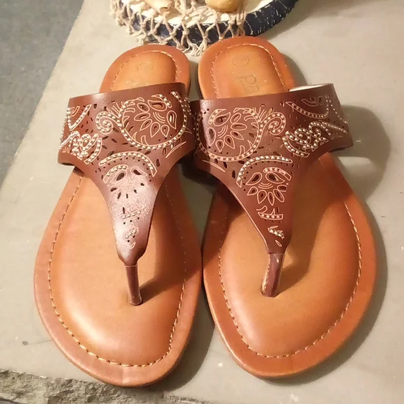 Palms Sandals - Picture 1 of 7